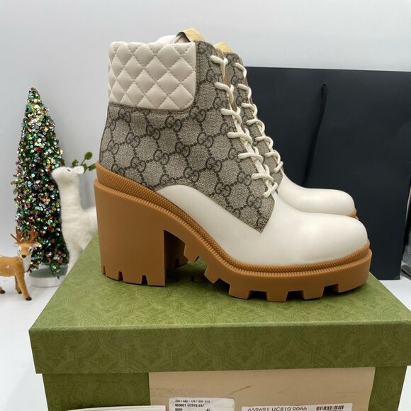 Women’s Gucci GG Supreme quilted combat boots size 42 made in Italy - Picture 1 of 7
